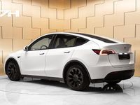Begagnad Tesla Model Y Long Range AWD 378 kW (514 HK) 2022 Vit SUV