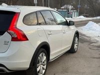 Begagnad Volvo V60 CC 190 HK (139 kW) 2017 Kombi