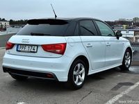 begagnad Audi A1 Sportback 1.6 TDI Automat Sport Edt V/S-hjul