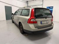 Begagnad Volvo V70 163 HK (119 kW) 2008 Brun Kombi