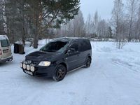 Begagnad VW Caddy 105 HK (77 kW) 2009 Svart Minibuss