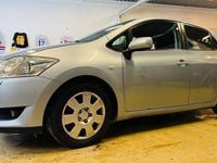 Begagnad Toyota Auris 124 HK (91 kW) 2008 Ljusblå Halvkombi