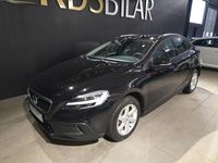 Begagnad Volvo V40 CC Momentum 120 HK (88 kW) 2017 Svart Kombi