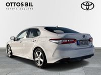 begagnad Toyota Camry Hybrid 2,5 HYBRID S-V-Hjul,1 ägare,mm 2021, Sedan