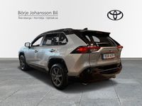 begagnad Toyota RAV4 laddhybrid Style Drag Stänkskydd V-hjul ingår!
