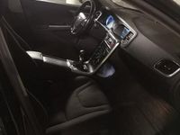 begagnad Volvo V60 T3 Kinetic Euro 5