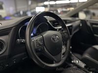 Begagnad Toyota Auris Active 116 HK (85 kW) 2016 Pure white Halvkombi
