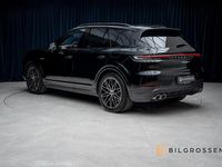 Begagnad Porsche Cayenne S E-Hybrid 354 HK (260 kW) 2024 Svart SUV