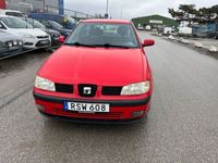 begagnad Seat Ibiza 3-dörrar 1.6 Fin Gotlandsbil. Låga mil!