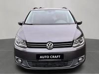 Begagnad VW Touran 140 HK (102 kW) 2013 Mörkgrå Minibuss