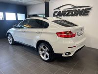 begagnad BMW X6 xDrive40d Steptronic Sport line 306hk drag vinterdäck