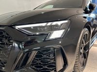 begagnad Audi RS3 SEDAN S TRONIC PANO BO sound RS system 2024, Halvkombi