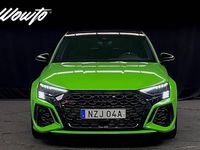Begagnad Audi RS3 Sportback Premium 400 HK (294 kW) 2024 Grön Halvkombi