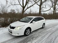 Begagnad Toyota Avensis 147 HK (108 kW) 2011 Kombi