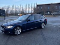 Begagnad BMW 318 143 HK (105 kW) 2011 Kombi