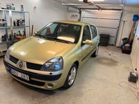 begagnad Renault Clio R.S. 5-dörra Halvkombi 1.2 Euro 4