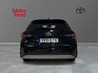begagnad Toyota Corolla TREK Hybrid TS 1,8 Vinterhjul