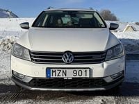 Begagnad VW Passat SE 170 HK (125 kW) 2013 Vit