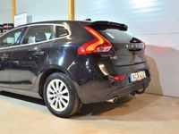 begagnad Volvo V40 D3 VoC D-värm Navi Drag BLIS Fullservad 150hk