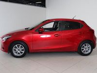Begagnad Mazda 2 Optimum 116 HK (85 kW) 2016 Röd Halvkombi