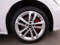 Begagnad Audi A3 Sportback e-tron S-Line 150 HK (110 kW) 2021 Vit Halvkombi