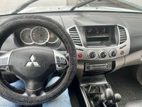 begagnad Mitsubishi L200 Club Cab 2.5 4x4 Euro 5