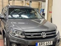 Begagnad VW Tiguan R-line 160 HK (117 kW) 2014 Grå SUV