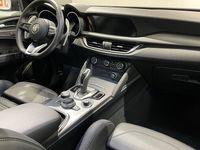 begagnad Alfa Romeo Stelvio Sprint plus 2.0 AWD Aut - Carplay 2023, SUV