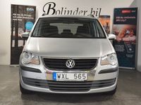 begagnad VW Touran 1.6 7-SITS KAMREM-BYTT HEMLEVERANS