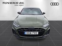 Begagnad Audi A3 Sportback e-tron S-Line 272 HK (200 kW) 2025 Grön (distriktgrön metallic) Halvkombi