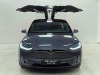Begagnad Tesla Model X 311 kW (423 HK) 2017 Midnight silver metallic SUV