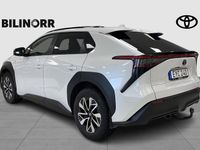 Begagnad Toyota bZ4X Style 252 kW (343 HK) 2023 Vit SUV