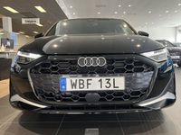 begagnad Audi A3 Sportback 35 TFSI PROLINE ADVANCED Facelift Ink V-hj 2024, Halvkombi