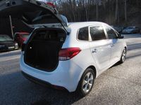 begagnad Kia Carens 1.7 CRDi GLS 7-sits 115hk ACC/6VXL/PDC/AUX/ISOFIX