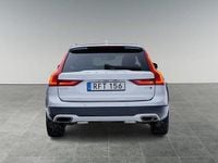 Begagnad Volvo V90 CC Momentum 193 HK (141 kW) 2018 Silver Kombi