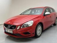 Begagnad Volvo V60 R-Design 115 HK (84 kW) 2012 Röd Kombi