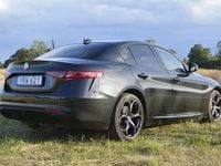 Begagnad Alfa Romeo Giulia 200 HK (147 kW) 2019 Vulcano black metallic Sedan
