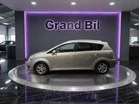 Begagnad Toyota Corolla Verso 129 HK (94 kW) 2008 Silver Minibuss