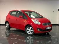 Begagnad Kia Venga Comfort 90 HK (66 kW) 2010 Röd Halvkombi