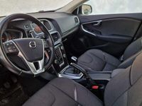 begagnad Volvo V40 CC D3 Momentum Euro 6