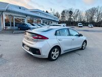 begagnad Hyundai Ioniq Plug-in 1.6 + 8.9 kWh DCT Euro 6