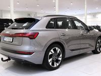 Begagnad Audi e-tron 300 kW (408 HK) 2021 Grå SUV