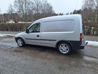 Begagnad Opel Combo 70 HK (51 kW) 2005 Minibuss