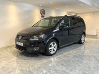 Begagnad VW Touran 140 HK (102 kW) 2015 Svart Minibuss