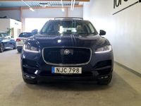 begagnad Jaguar F-Pace 30d AWD 300hk PRESTIGE PANO DRAG MERIDIAN GPS