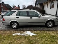 Begagnad Saab 9-5 180 HK (132 kW) 2005 Grön metallic Kombi