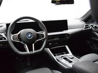 Begagnad BMW i4 M Sport 250 kW (340 HK) 2024 Grön Sedan