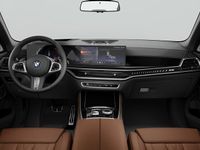 begagnad BMW X5 xDrive30d / Alla utrustningspaket / Luftfjädring