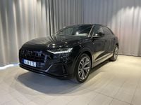 Begagnad Audi Q8 S-Line 468 HK (344 kW) 2022 Svart SUV