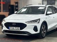 Begagnad Ford Focus Business Edition 125 HK (91 kW) 2023 Vit Halvkombi